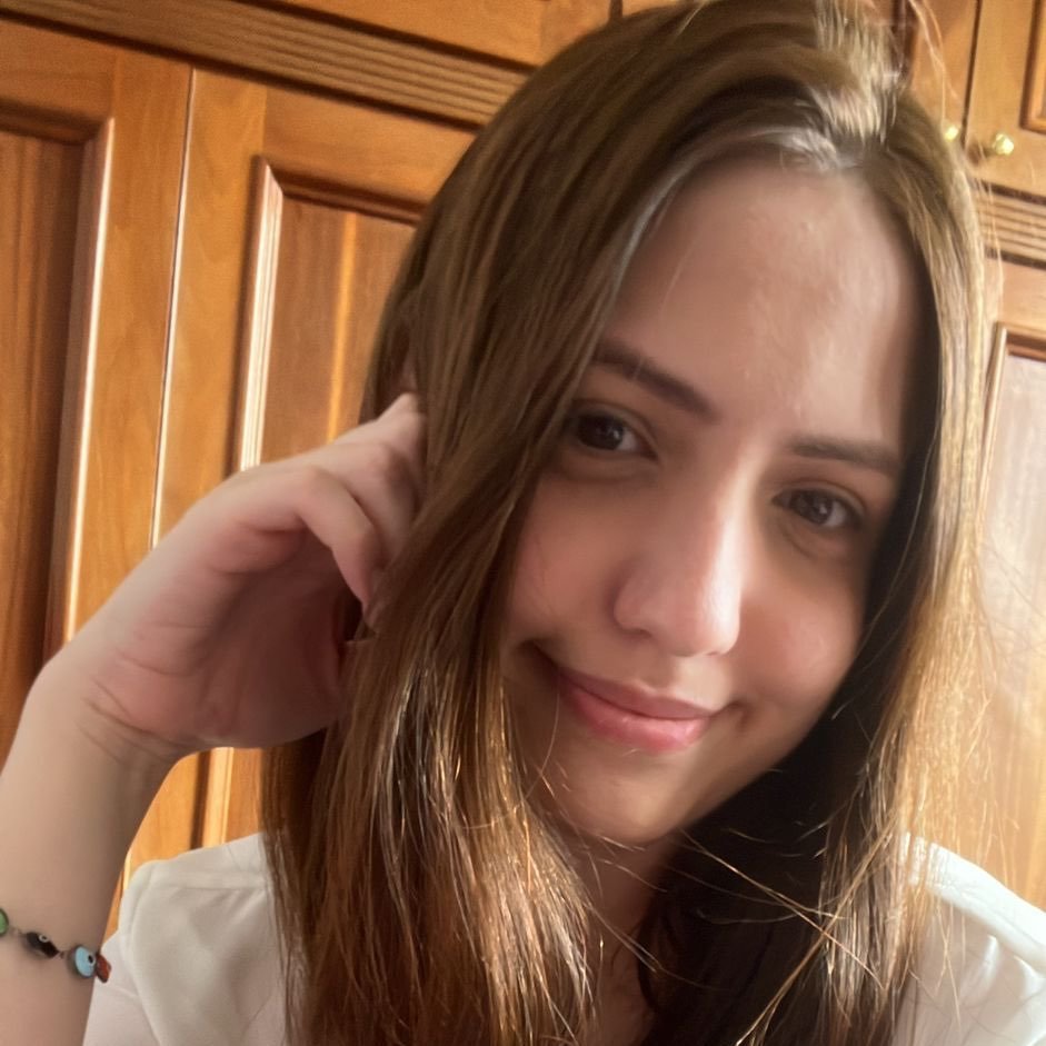Ana Cláudia S. Junqueira